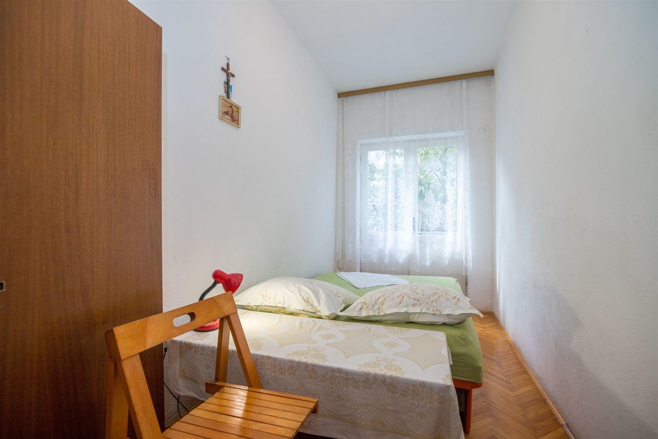Apartments Zeljko Makarska Exterior foto